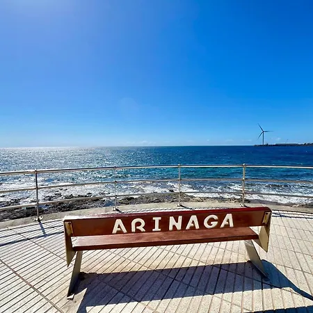Tara * Arinaga