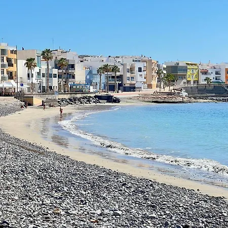 Tara * Arinaga